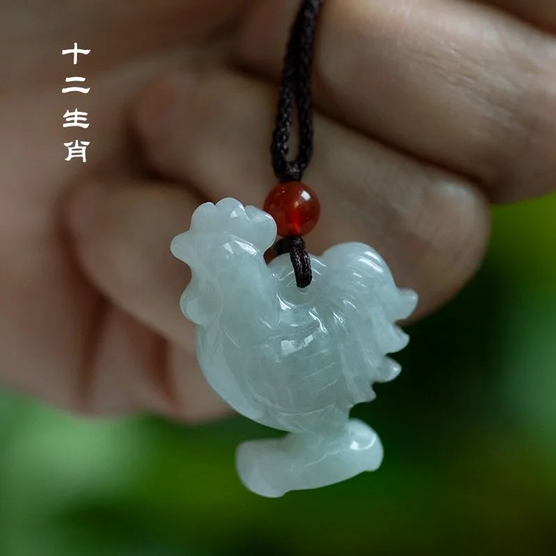 Natural Emerald Chinese Three  - Men'S Fashion Necklaces 评论和价格