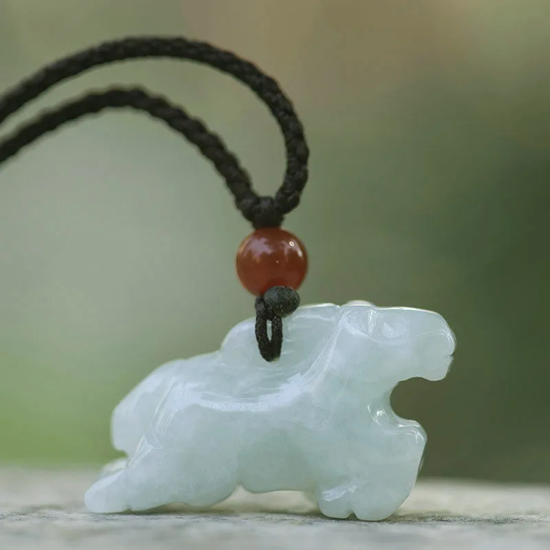 Natural Emerald Chinese Three  - Men'S Fashion Necklaces 评论和价格
