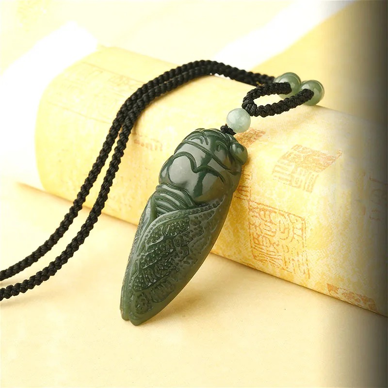 Natural Hetian Jade Cicada Pen - Men'S Fashion Necklaces 评论和价格