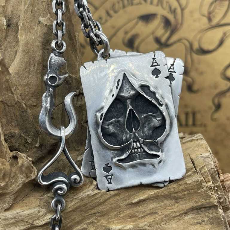 WEIER Retro Poker Skull Pendan - Men'S Fashion Necklaces 评论和价格