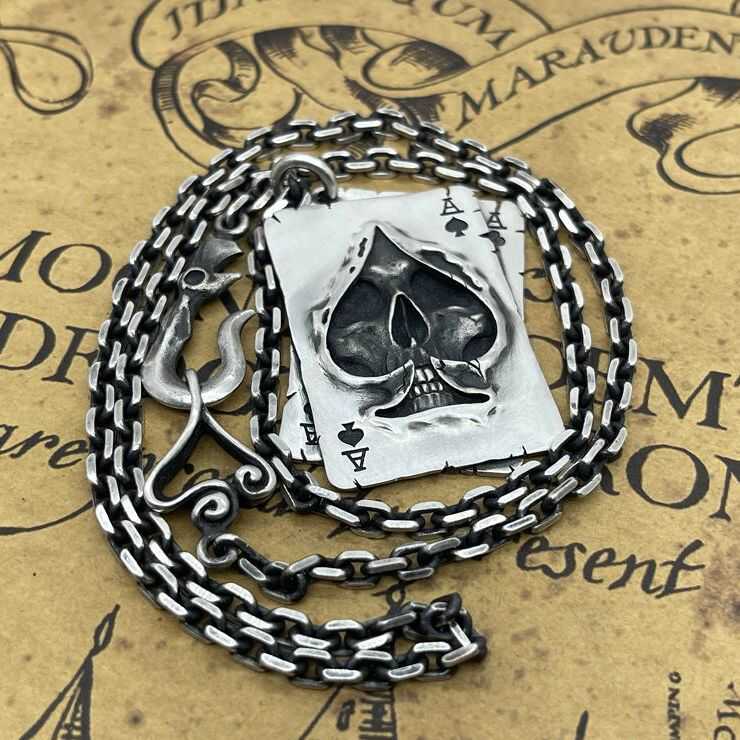 WEIER Retro Poker Skull Pendan - Men'S Fashion Necklaces 评论和价格