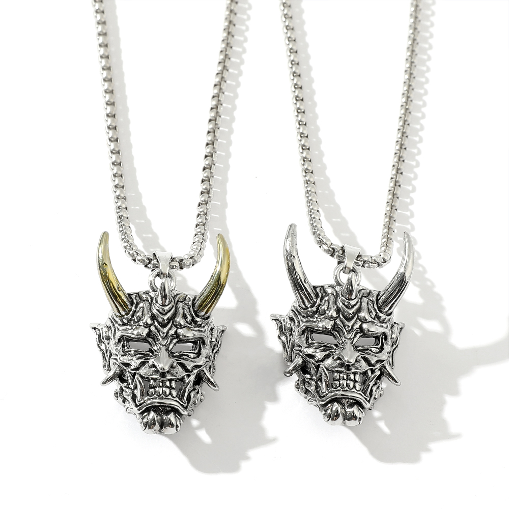 Handsome Rascal Ghost Mask Pen - Men'S Fashion Necklaces 评论和价格
