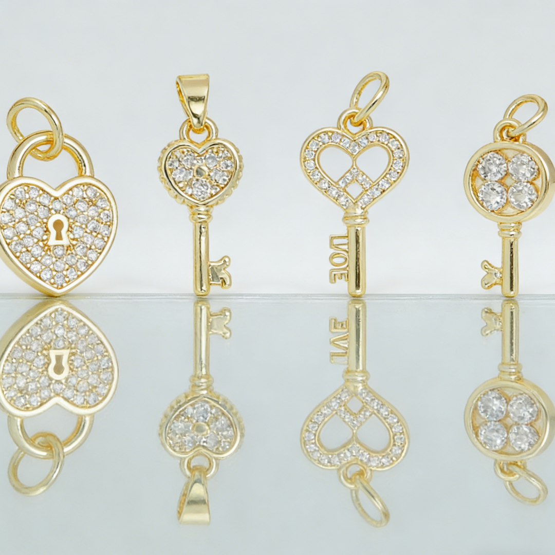 4Pcs Pendants Brass Cubic Zirc - Men'S Fashion Necklaces 评论和价格